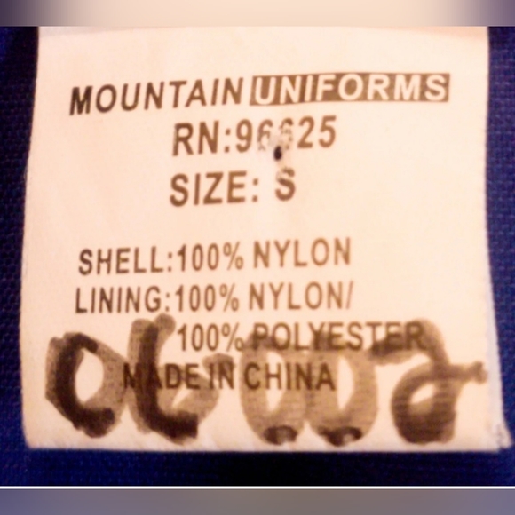 Mountain Uniform Ski Jacket Men's S Nylon Convert to Vest Blu/Wht Coat NWT $275 - Picture 12 of 12